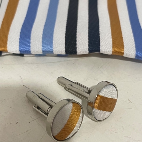 SILK TIE with scarf & wrist buttons.  Hand made in Vietnam.  It's a kit in a box - Picture 10 of 15